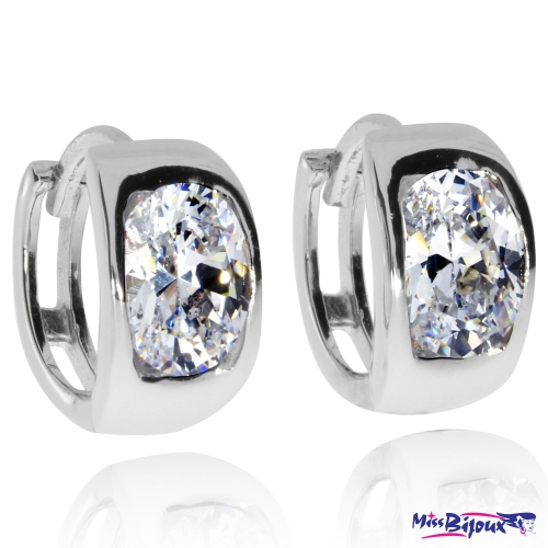 Stříbrné náušnice se zirkonem (cubic zirconia) oválného tvaru 