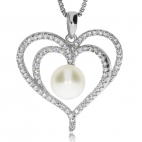 Stříbrný přívěsek s perlou a zirkony (kubická zirkonie) srdce