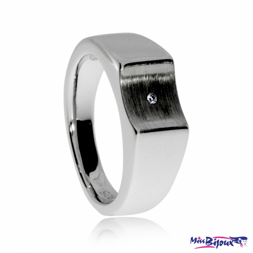 Dámský stříbrný prsten s přírodním diamantem - Kámen zasazený v prohlubni